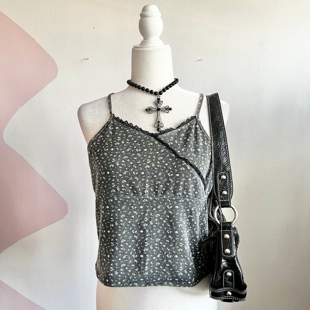Black Lace Trim Floral Tank Top, Gothic Whimsigoth Grunge Indie Sleaze Medium